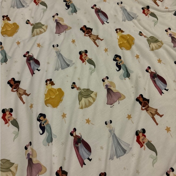 Sweet P Baby Co Princess Magic blanket - Picture 2 of 3